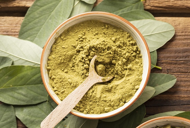 snímek kratomu